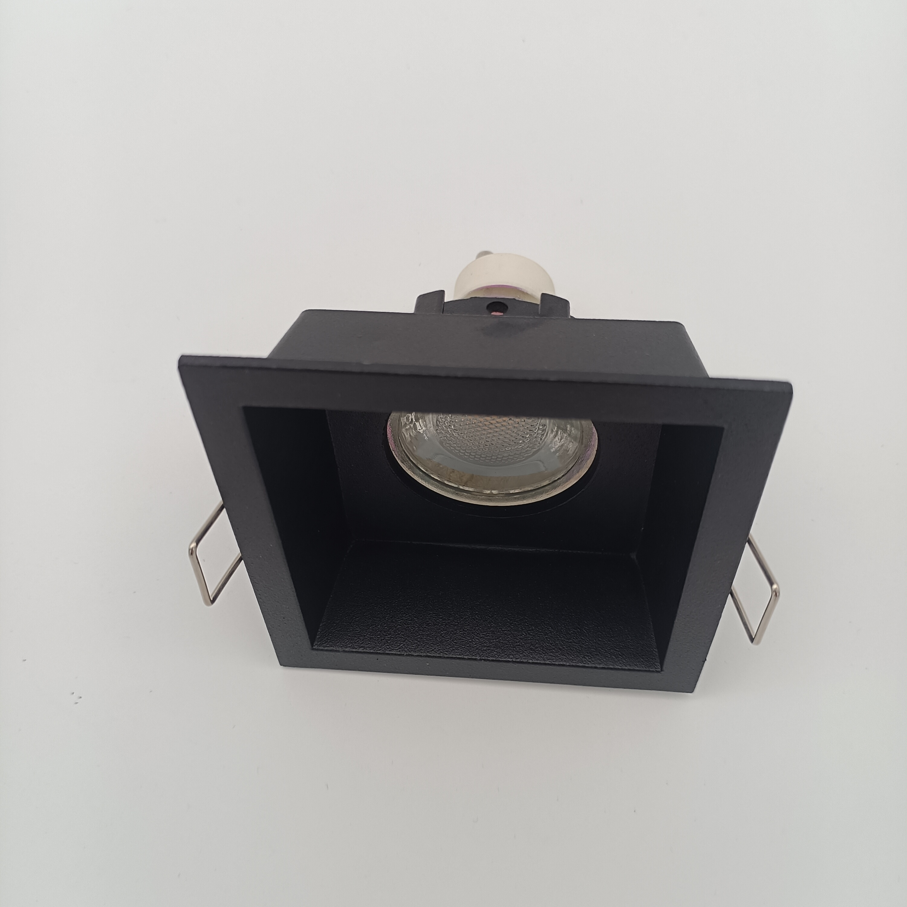 Customized Recessed Anti-Glare Waterproof Bathroom Led GU10 Downlights ip65 down lights