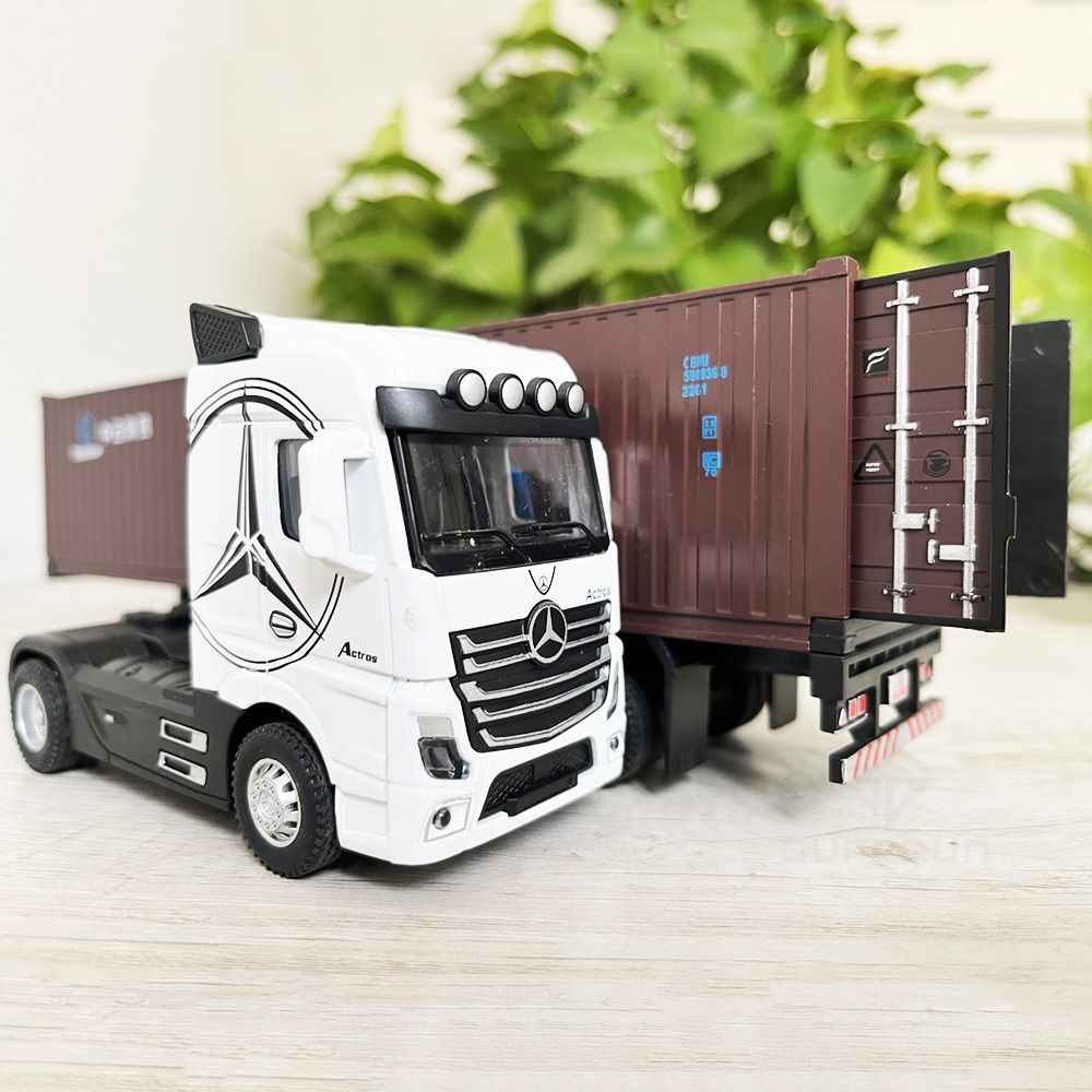 Diecast Alloy Truck Toy Car Model Removable Engineering Transport Container Lorry Vehicle With Light Pull Back Toy For Boys