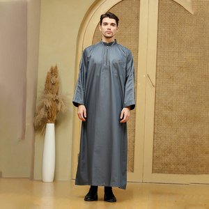 9004  kuwii 2021 New Design Simple Muslim Embroidered Men's Robe  daffah thobe men abaya islamic clothing al aseel thobe