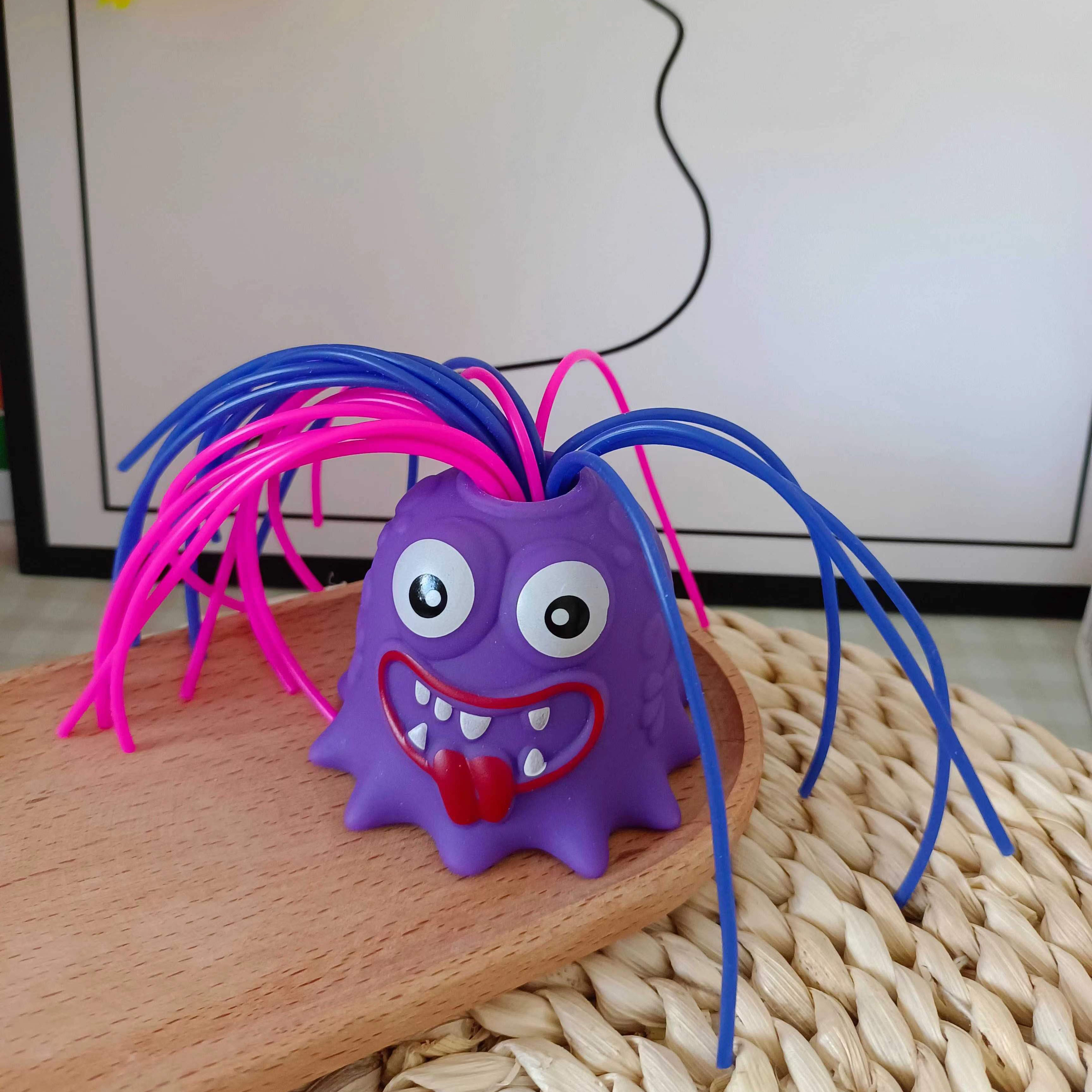 2023 Hot Selling Funny Relief Anti Anxiety Pull Hair Scream Toy Colorful Screaming Monster Pull Its Hair Toys