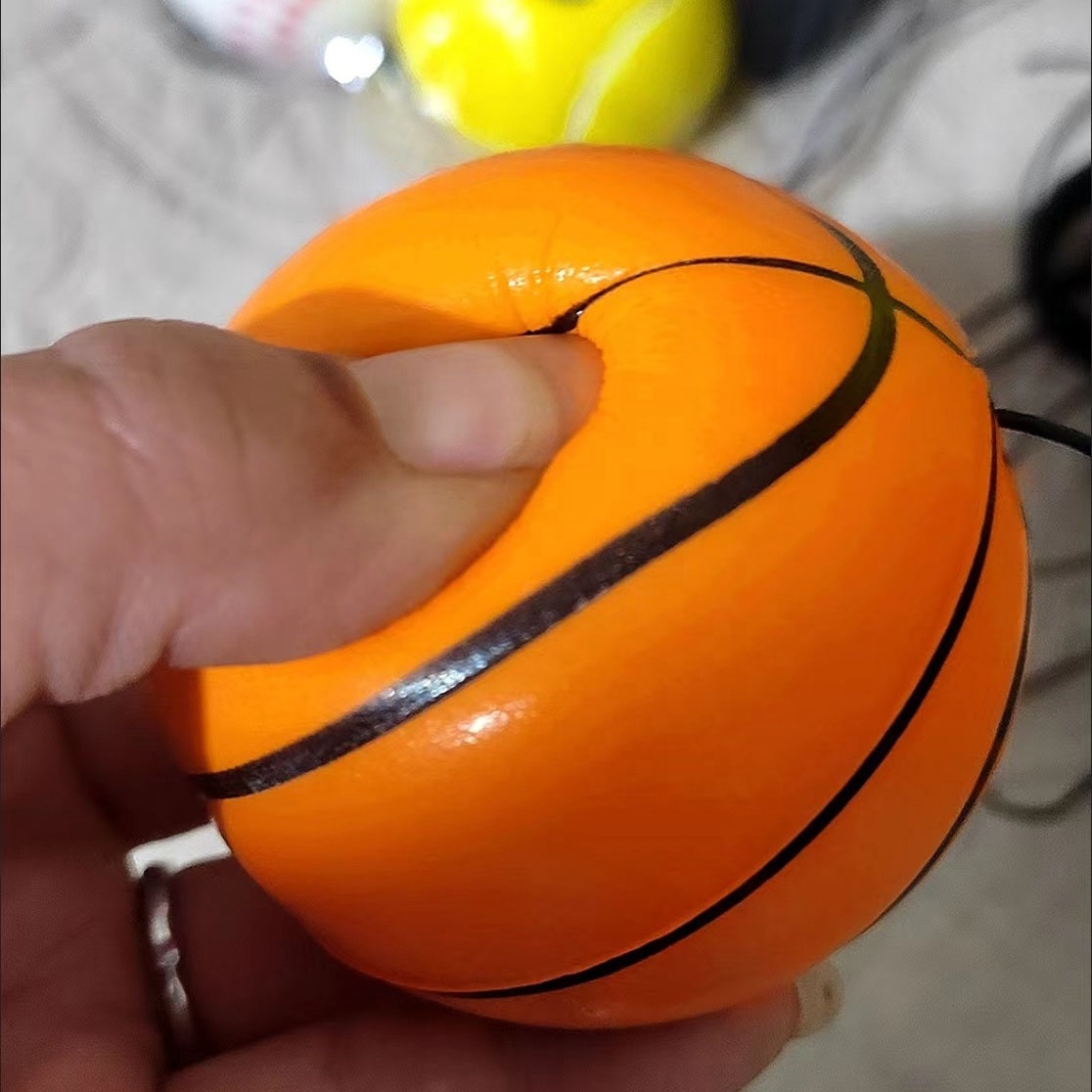 2024 Ama zon  6.3cm High Bounce Tennis Rubber Wrist Band Return Rubber Ball With String Hand Finger Stiffness Relief Wrist Bounc