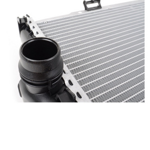 Poluar Low Price Car Radiator oem 16400-37240/16400-0T240/ 16400-37230 For Toyota PRIUS/AURIS/CT