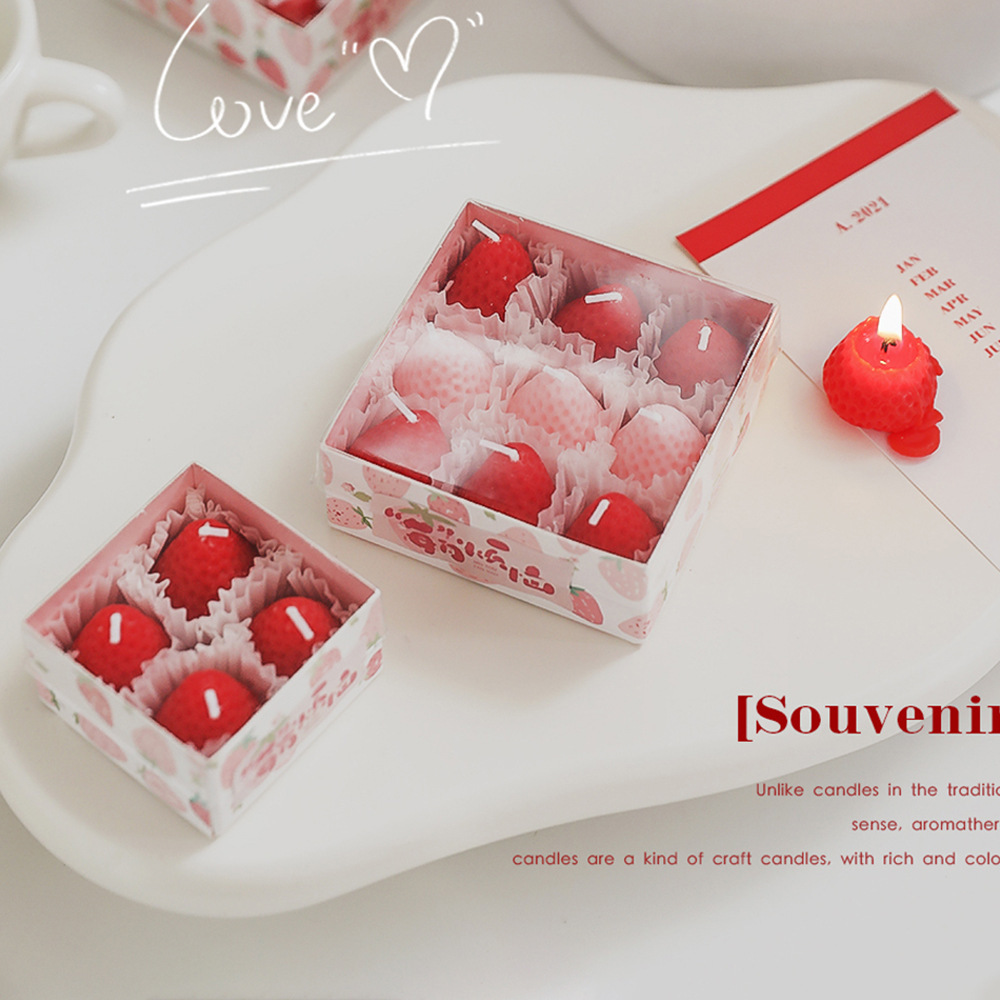 Wholesale Strawberry Fruit Cake Dessert Shaped Aroma Candle Vessels Flavored Mini Scented Candles Gift Set For Wedding Home Deco