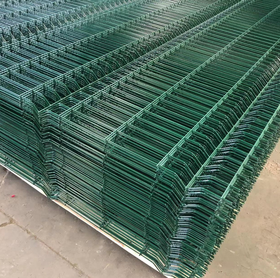 High Quality Wire Mesh Fence Anti Climb Fence 3d Welded Curved Panel Fence