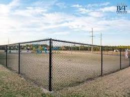 good custom basketball field pvc black vinyl coated square wire mesh chain link fence top with razor wire roll 50ft