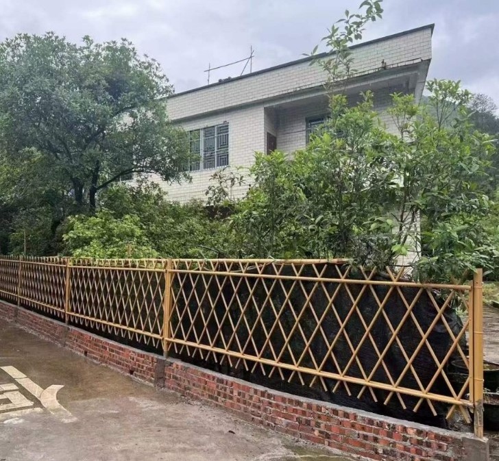 Park garden use fence material stainless steel green imitation bamboo fence