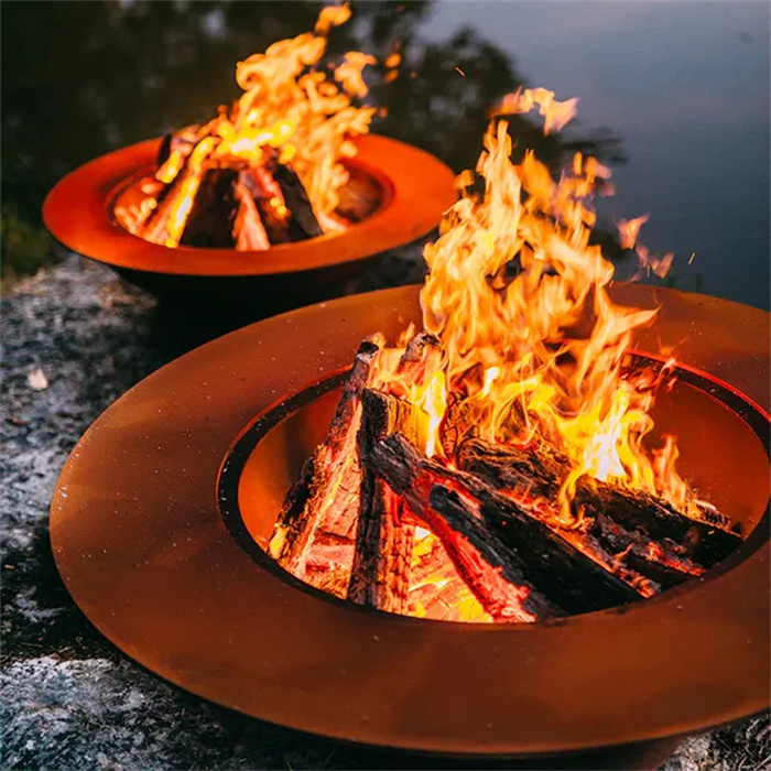 Outdoor Fire Pit Garden Corten Steel Fire Bowl Wood Burning Fire Pit with Wide Edge