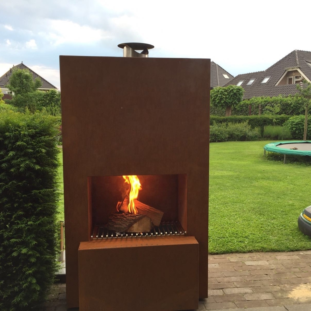 Outdoor wood burning Corten steel stoves with chimney fireplace design