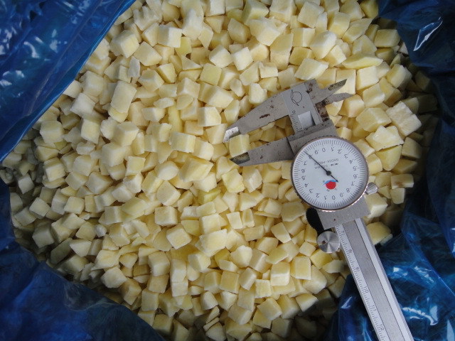 KWS Bulk Wholesale Cubes Dices Strips Slices IQF Frozen Potato