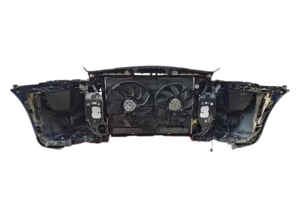 The front bumper assembly is suitable for Porsche car accessories, old Porsche Macan front bumper