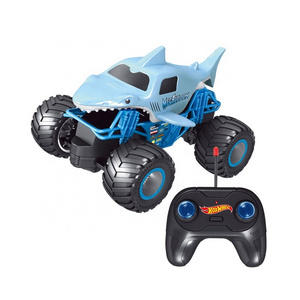 KUNYANG 1:20 shark design monster trucks climbing car rc big wheel children play hot selling toy remote control car for kids