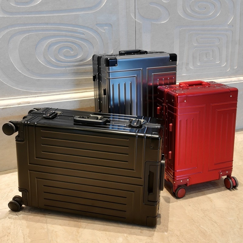 Hot sale aluminum luggage Carry on Luggage Suitcases Sets Custom suitcase 20/24/28/30/32inch