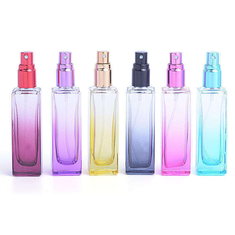 Travel Empty Custom Gradient Refillable Empty Glass Square 20ml Mini Perfume Glass Bottle With Spray Cap