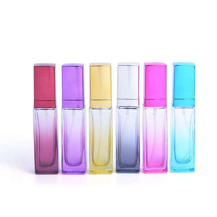 Travel Empty Custom Gradient Refillable Empty Glass Square 20ml Mini Perfume Glass Bottle With Spray Cap