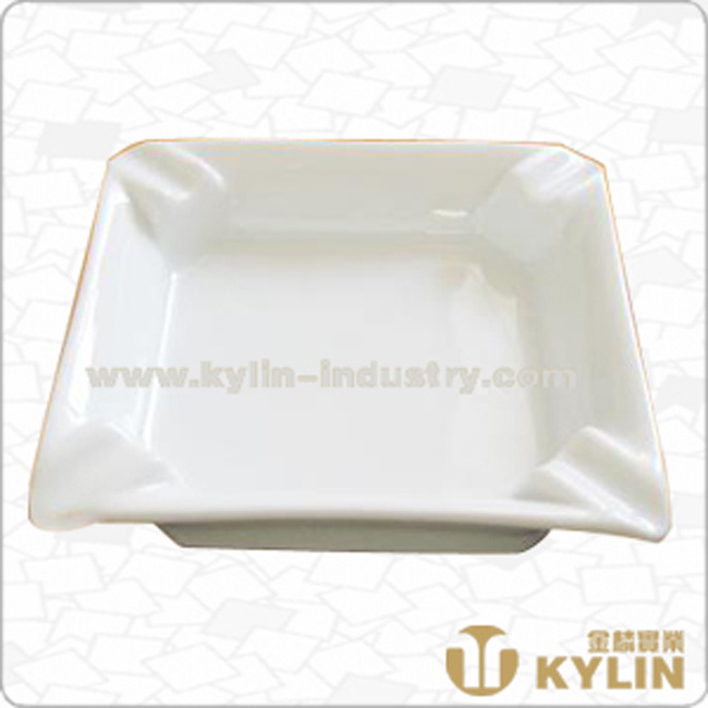 Customized top grade hotel bar office custom logo ceramic ash tray square large black white cigar ashtray