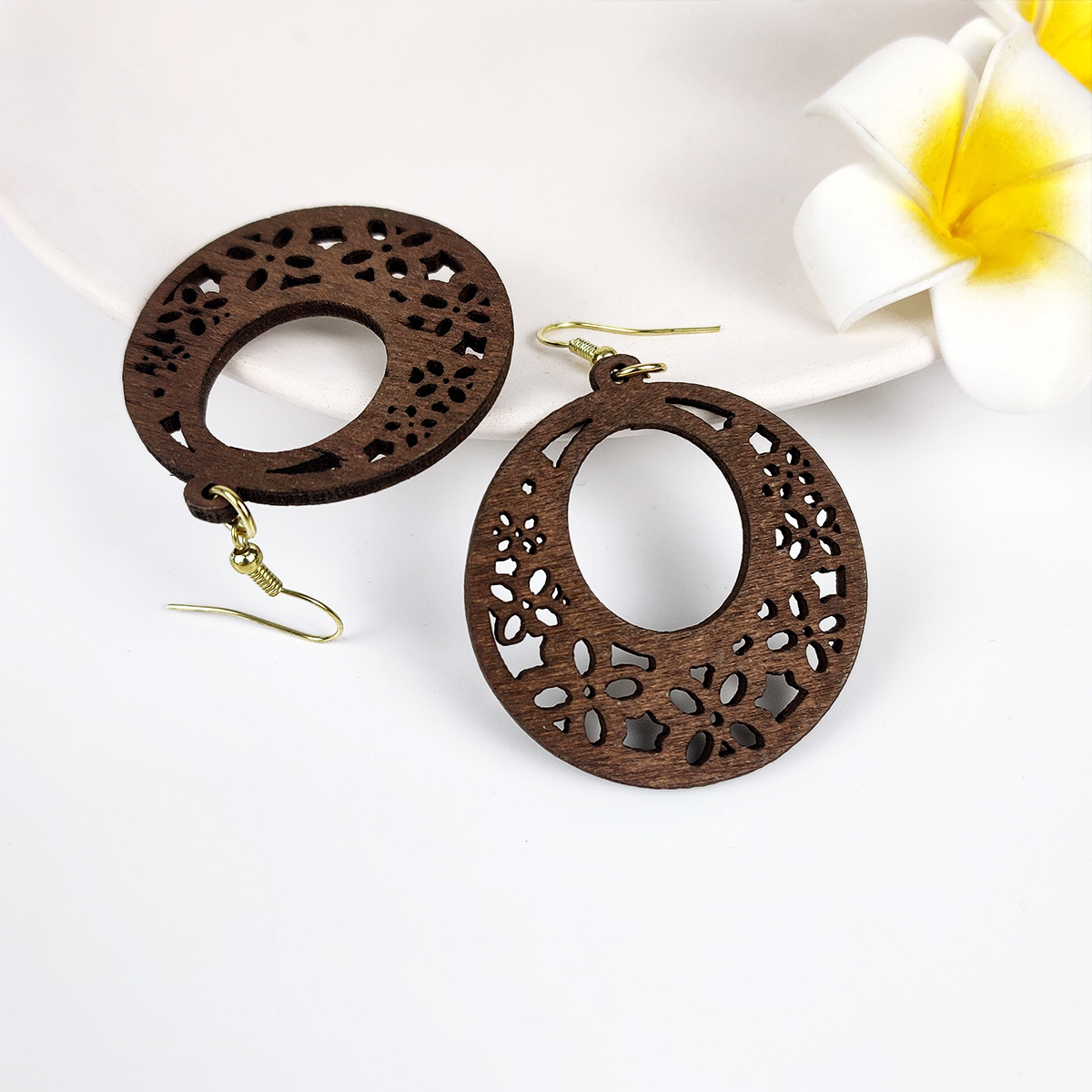 Hawaiian Jewelry Wholesale Hawaiian Heirloom Style Turtle Wood Earring for Retail Supplier