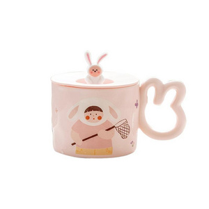 Ceramic mug with cute rabbit-shaped handle factory direct sale custom design porcelain milk cup with pink lid for girl and kids