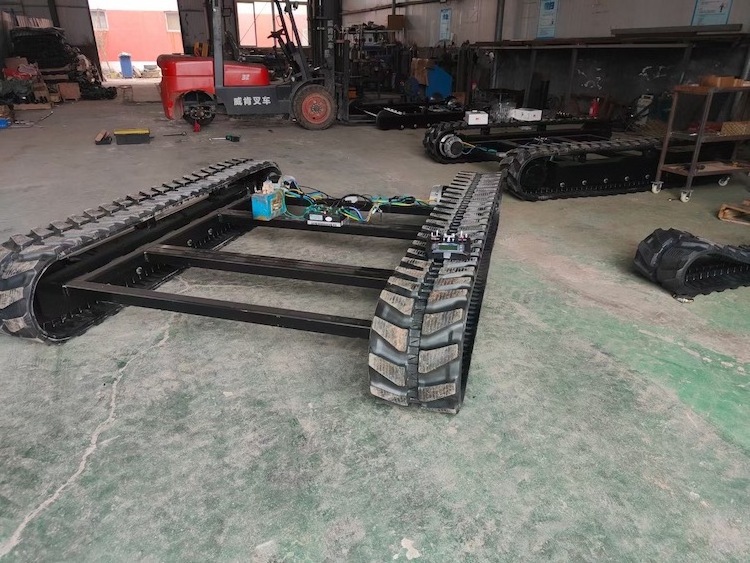 Customized Rubber crawler loading weight 50kgs -800KG Rubber Tracked Undercarriage chassis