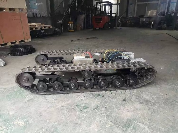 Light Aluminum Alloy tracked electric chassis/not heavy rubber track undercarriage parts small tracked vehicles for sale