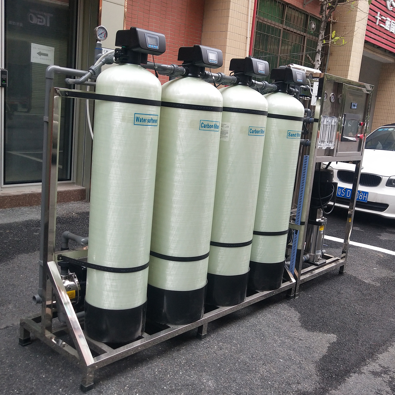 Automatic control valve FRP tank 1000LPH RO system plant Water softener purifier Water treatment machine for sale