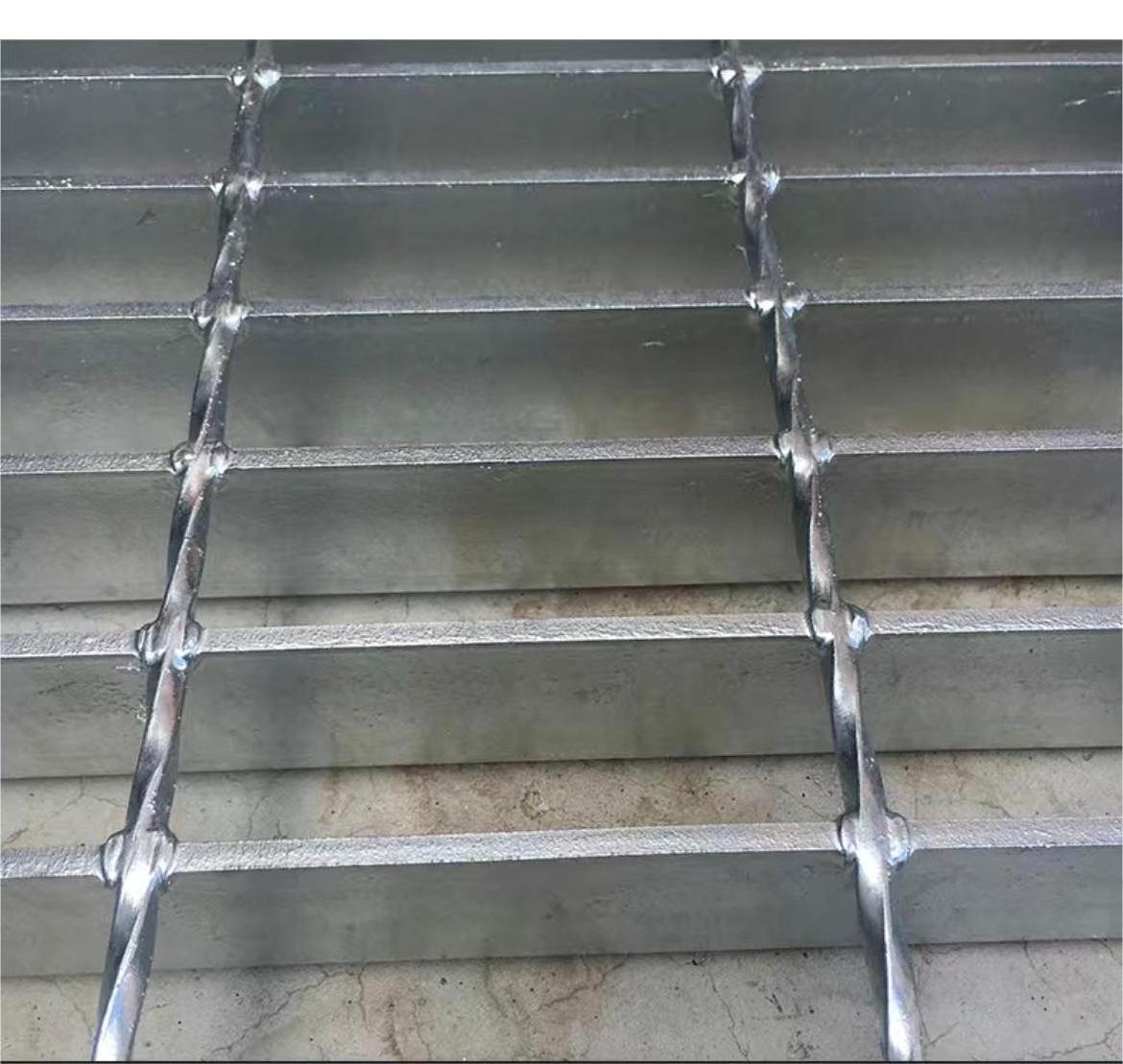 customized serrated catwalk stainless galvanized steel grating steel bar grating for drainage cover platform canal cover walkway