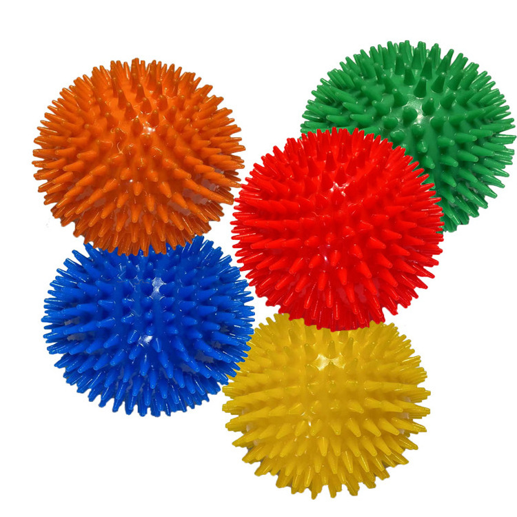 Wholesale multi-color pet toy training ball interact teeth cleaning TPR Pet squeak Toy Spike Ball