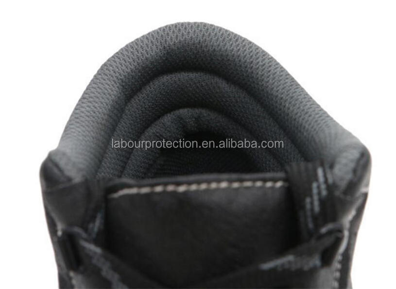 Black Genuine Leather and Laced up Safety Footwear & Safety Boots for Industrial Construction Workers' Safety