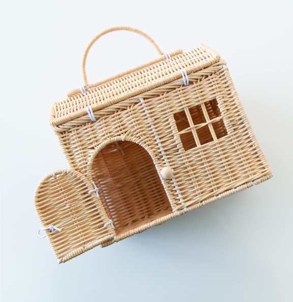 Manufacture Beautiful DIY Roof Rattan House Shaped Basket Wicker Small Dollhouse Gift for Girls Doll Carrier made in Vietnam