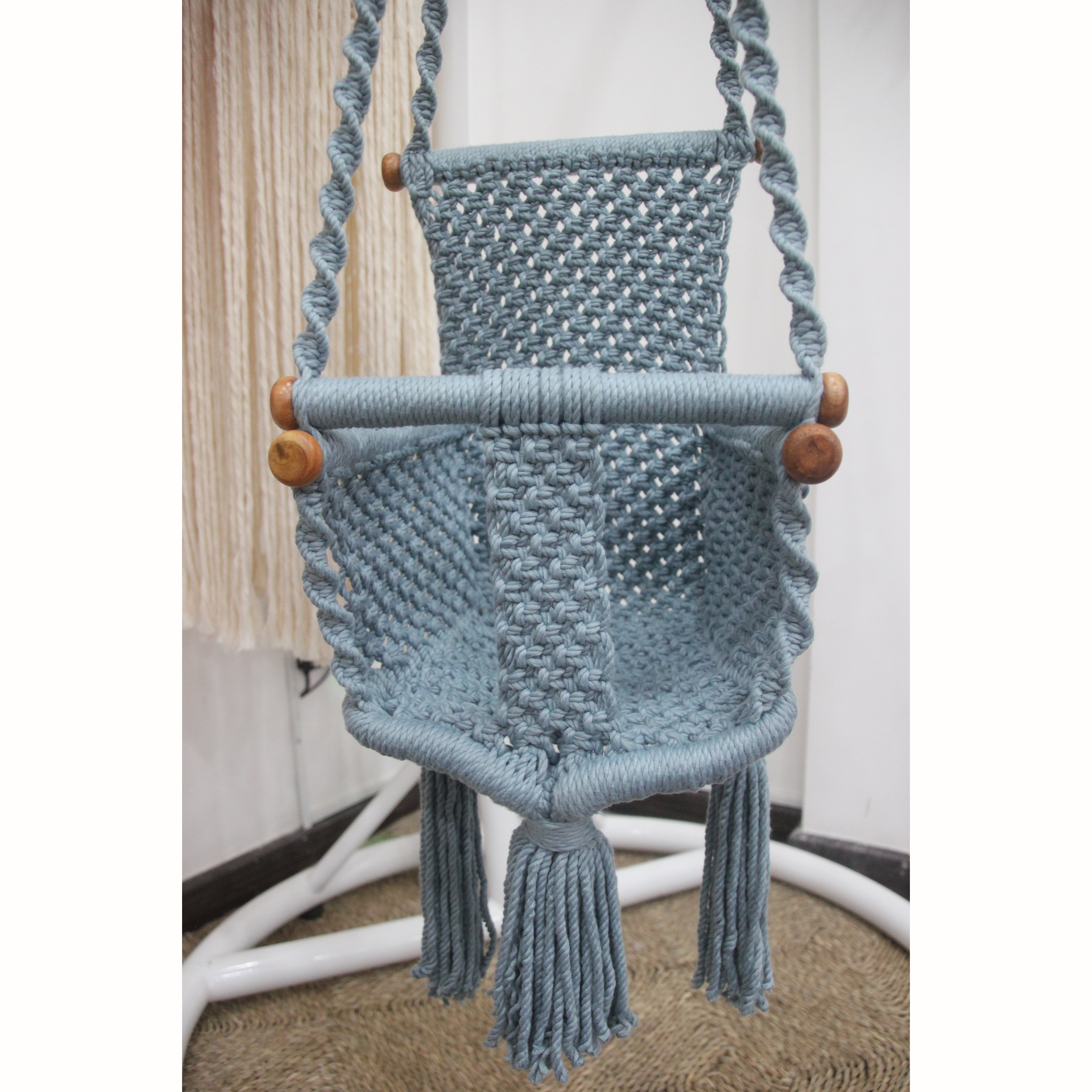 Manufacture Beautiful DIY handcrafted cotton macrame swinging chairs for kids made in Vietnam