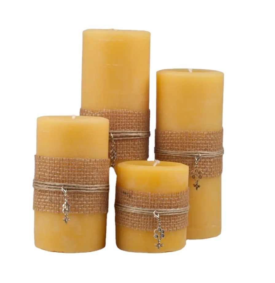 Wholesaler Hand-poured customize scented set of 4 bee wax  Pillar candle   for Noel Christmas decoration made in Vietnam