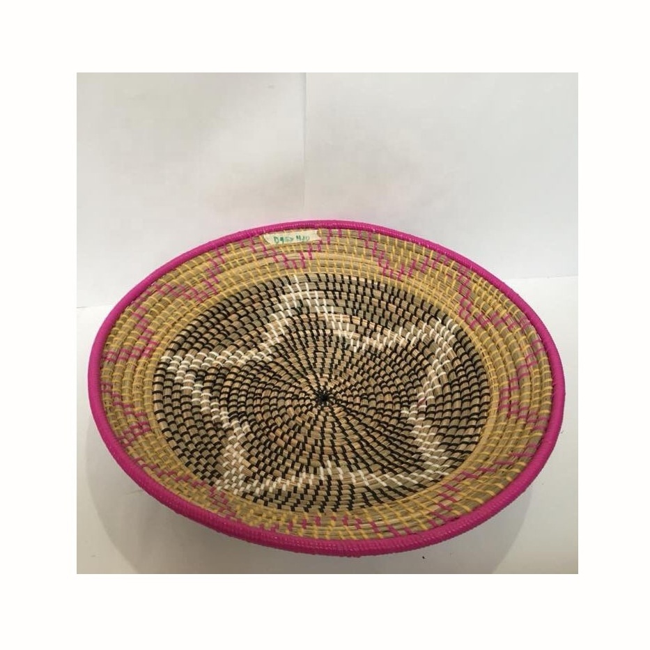 Decorative seagrass handcraft  wall plate/ hand weaving wall basket hanging decoration made in Vietnam