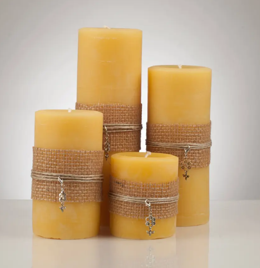 Wholesaler Hand-poured customize scented set of 4 bee wax  Pillar candle   for Noel Christmas decoration made in Vietnam