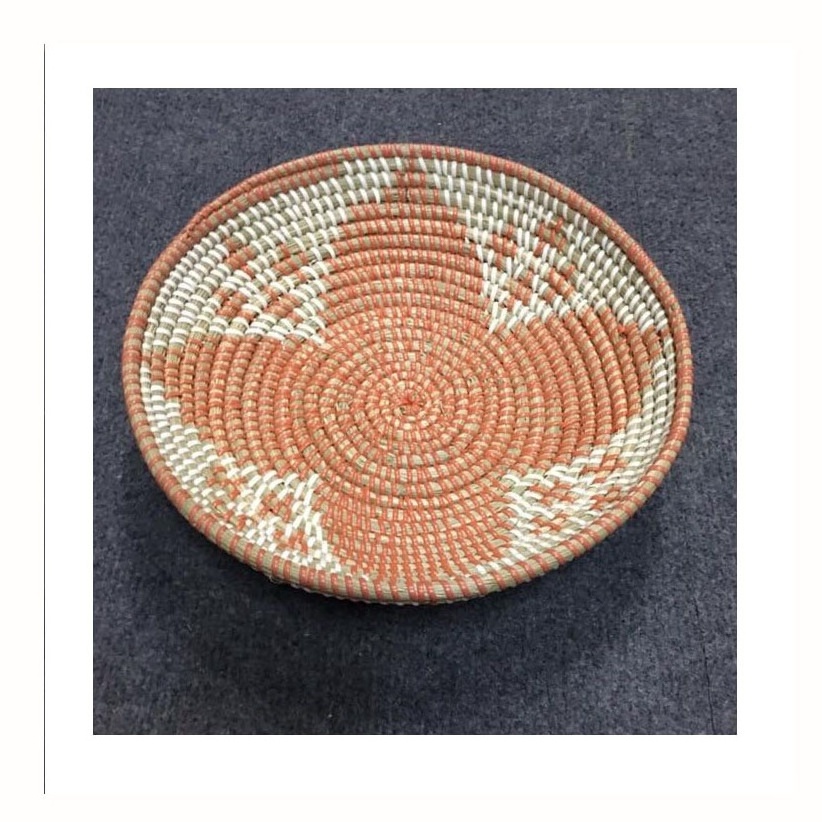 Decorative seagrass handcraft  wall plate/ hand weaving wall basket hanging decoration made in Vietnam