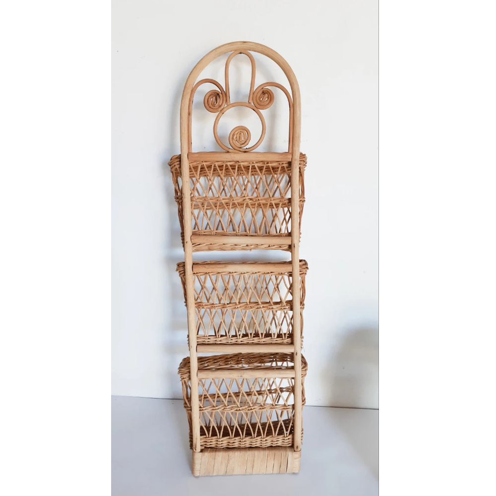 New arrival hand wicker natural Vintage rattan shelf hanging wall organizer 3 tier from Vietnam