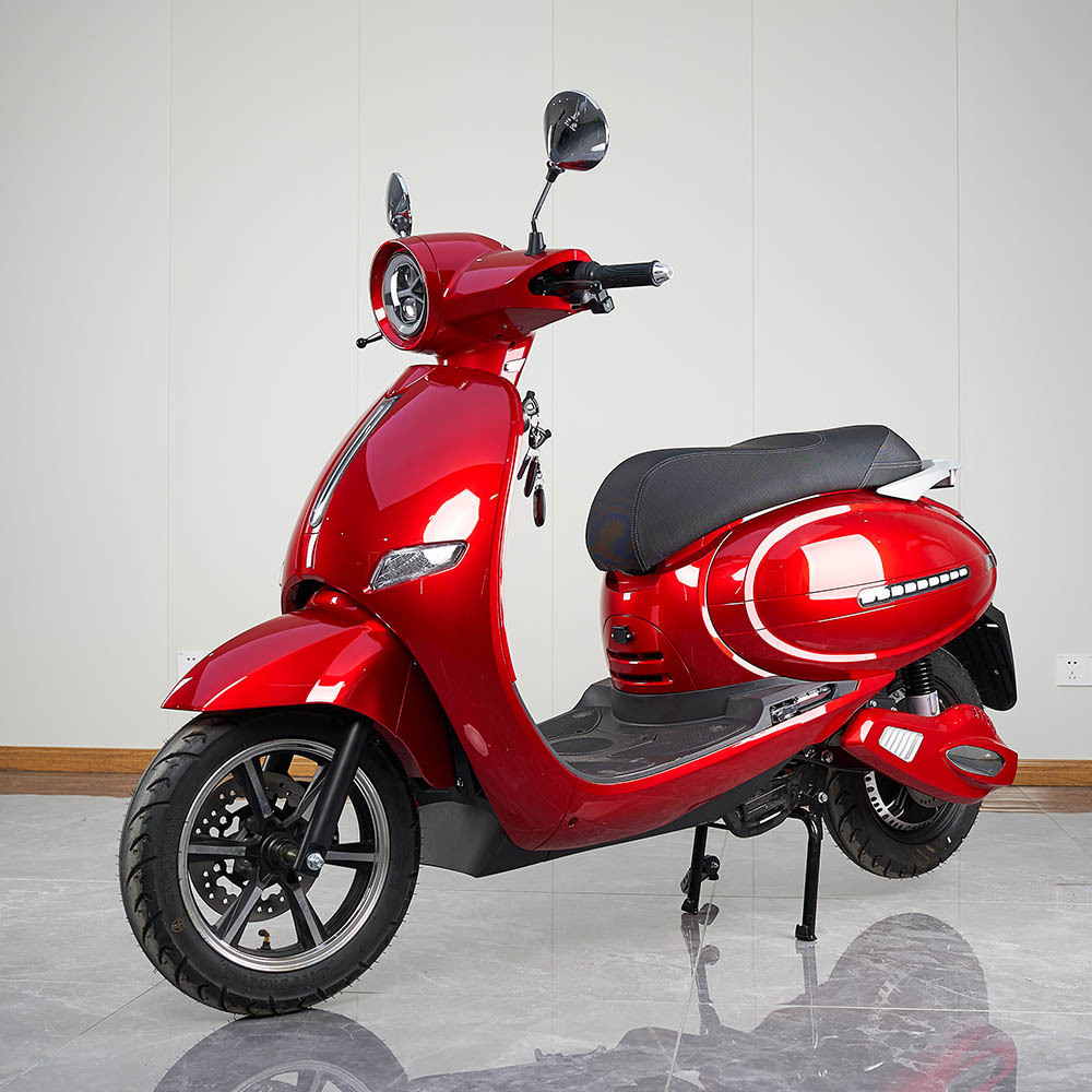 China popular cheap 2 wheel electric moped adult 12inch 65km/h speed 70km range vintage design electric motorcycle scooter