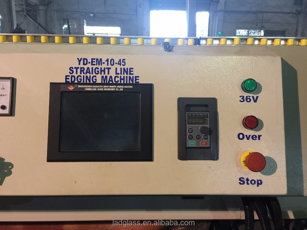 Automatic machine for glass polisher