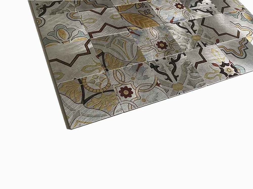 High-End Metal Aluminium Mosaic Flower Pattern Look Wall Tile Self Adhesive Backsplash Sticker