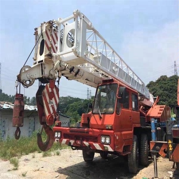 Best price used TADANO 50 tons TG500E truck mounted crane for sale