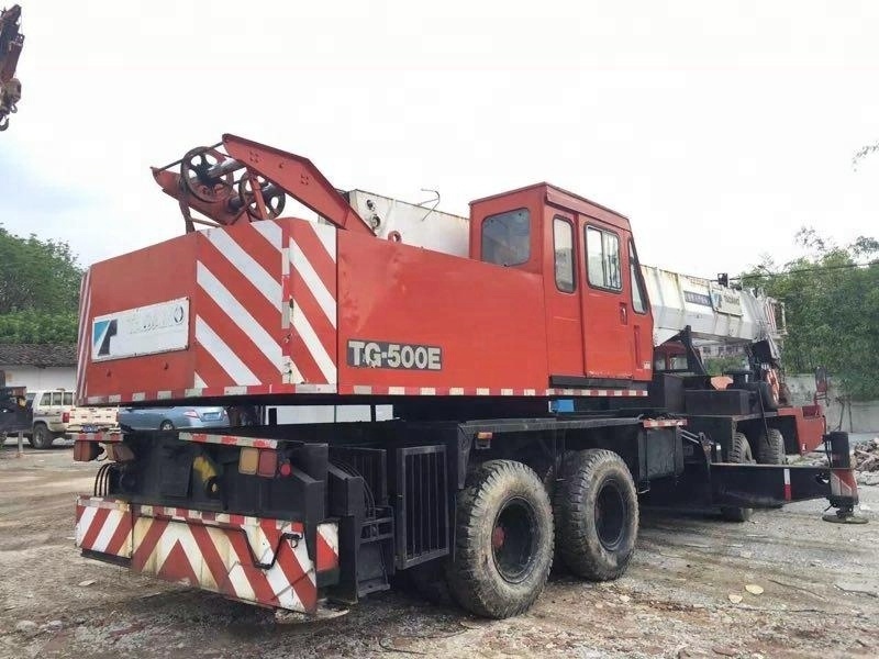 Best price used TADANO 50 tons TG500E truck mounted crane for sale