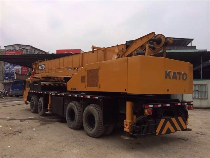 Very good condition used KATO NK-500E-v 50 tons truck mounted crane for sale