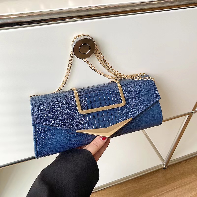 Latest trendy designer ladies pu leather clutch bag 2023 shoulder alligator mini handbag leather purses women