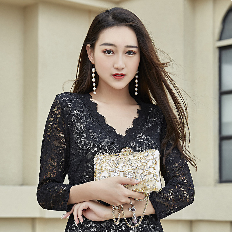 2021 New arrival fashion mini shiny diamond ladies crossbody wedding party clutch purse women hollow crystal evening bag