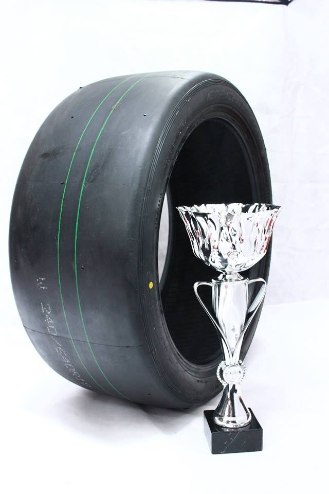 ZESTINO full slick tyre for circuit/trackday/drag racing 190/50r15  S/H compound