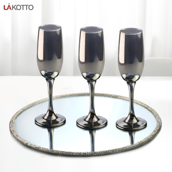 Manufacturer supply champagne glasses black goblet wine glass can be custom glass goblet