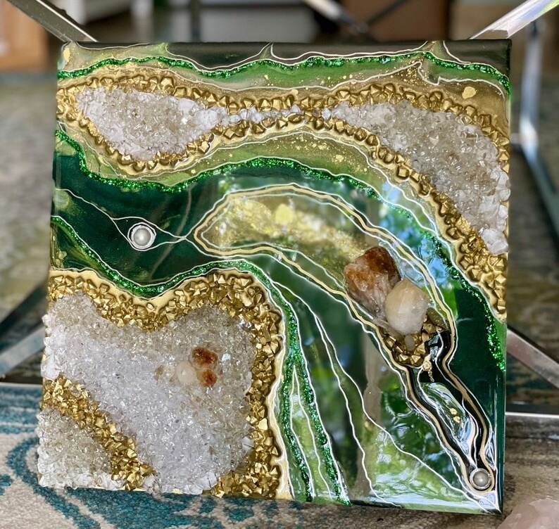 New Arrival Large Size Resin Geode Art with Crystals Painting Green & Gold Geode Epoxy Resin Handmade Painting for Home Hotel