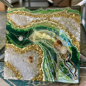 New Arrival Large Size Resin Geode Art with Crystals Painting Green & Gold Geode Epoxy Resin Handmade Painting for Home Hotel