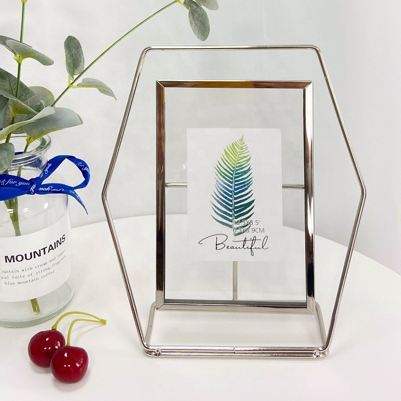 Factory Wholesale Artistic Luxurious Transparent Frame Picture 3D New Design Oem Frame Gallery Glass Metal Photo Frame