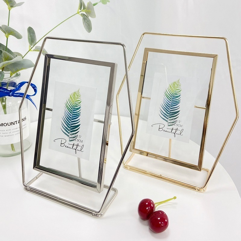 Factory Wholesale Artistic Luxurious Transparent Frame Picture 3D New Design Oem Frame Gallery Glass Metal Photo Frame