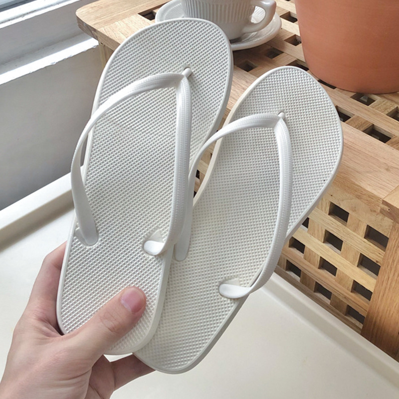 Cheap Custom Outdoor Personalized Clip Foot Slippers Flipflop Summer Bathing Home Flat Chinelo Flip Flops For Women