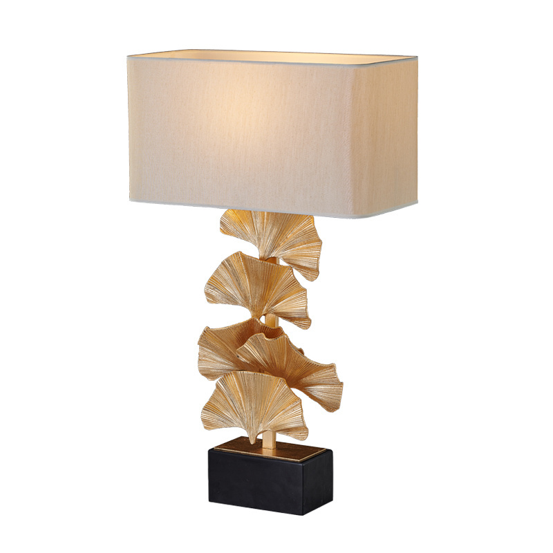 Antique Christmas ginkgo Fallen leaves gold resin nordic table lamp for home decor